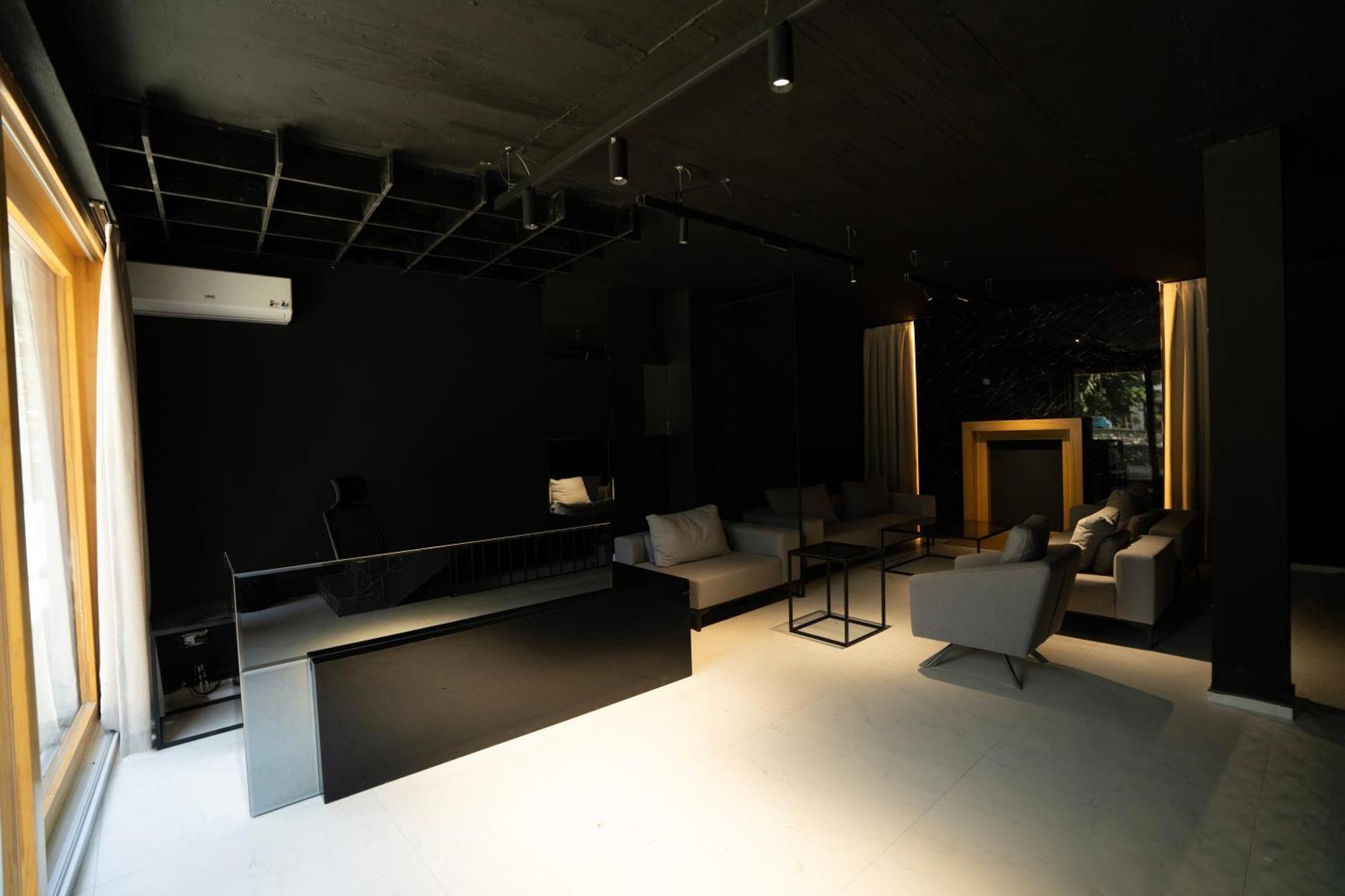 Biond Hotel พริเซรน ภายนอก รูปภาพ