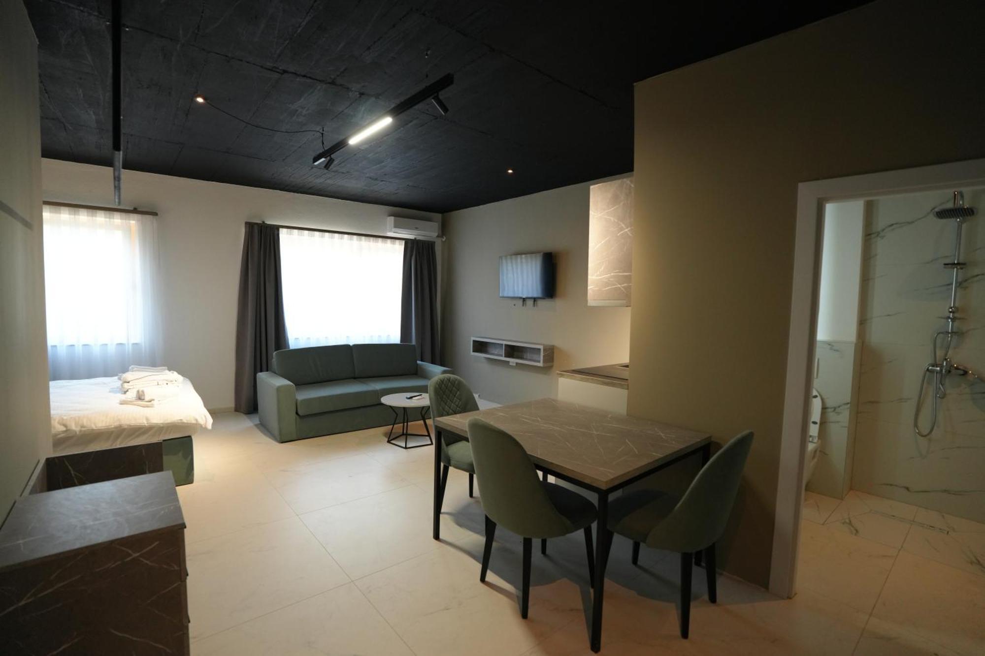 Biond Hotel พริเซรน ภายนอก รูปภาพ