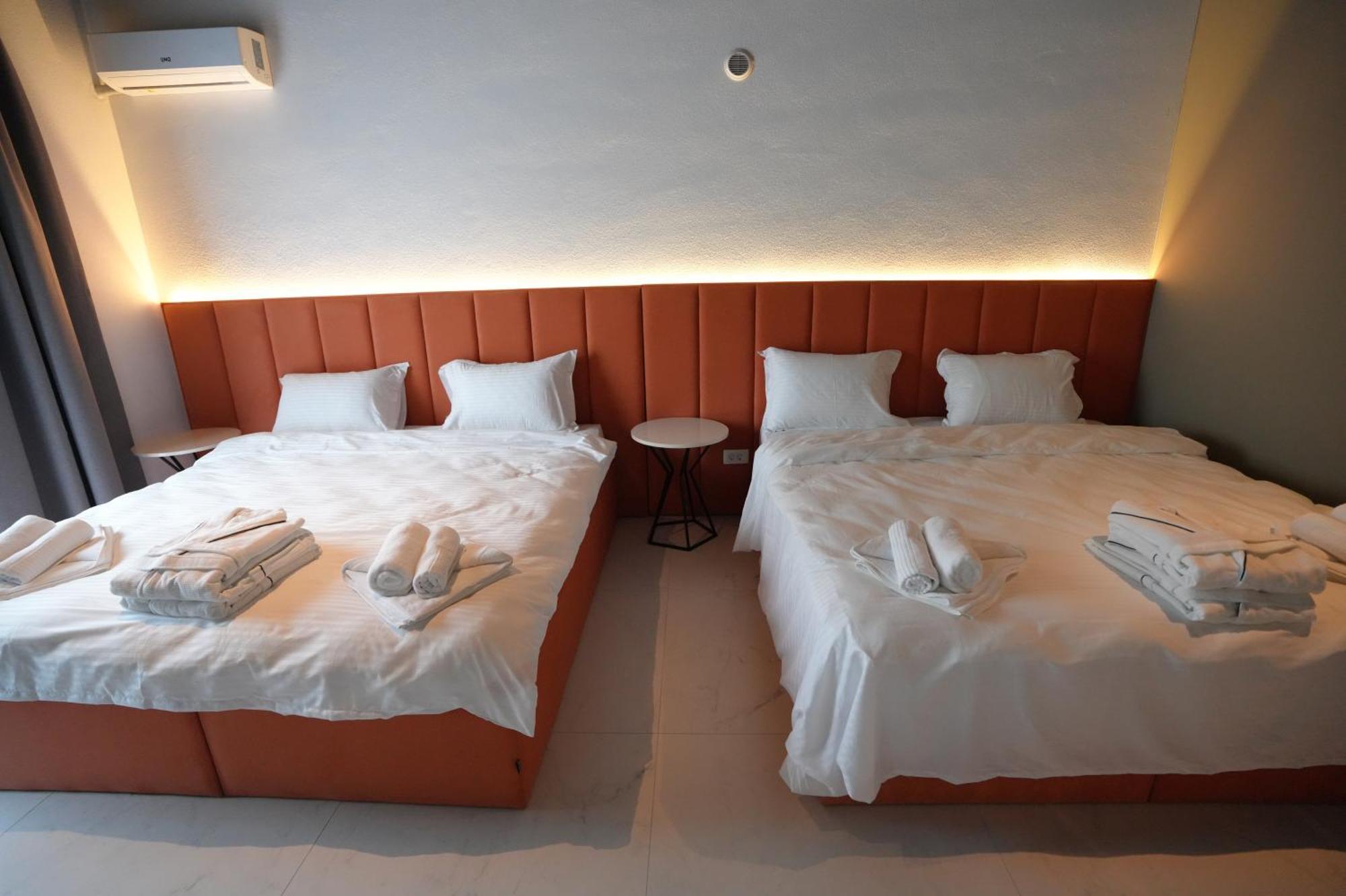 Biond Hotel พริเซรน ภายนอก รูปภาพ